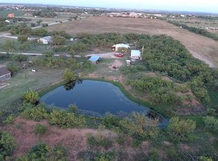 651 McCartney Ln, Tye, TX 79563