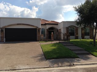 3811 Sandcliff Dr, Laredo, TX 78045