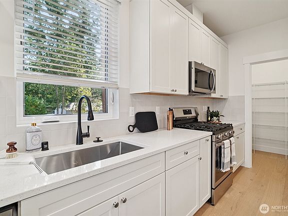 3rd image of 8014 222nd Street SW