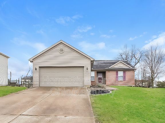 3rd image of 363 Belmont Ct