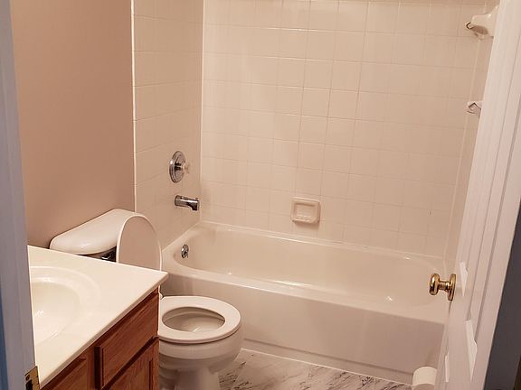 5th image of 300 Bridle Creek Dr