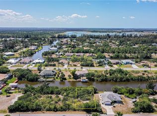15528 Lakeland Cir, Port Charlotte, FL 33981