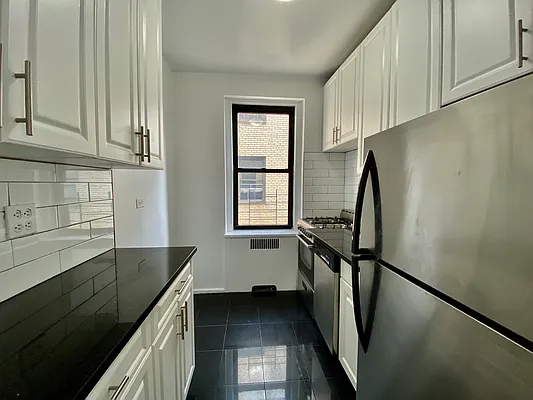 Rented by Compass | media 2