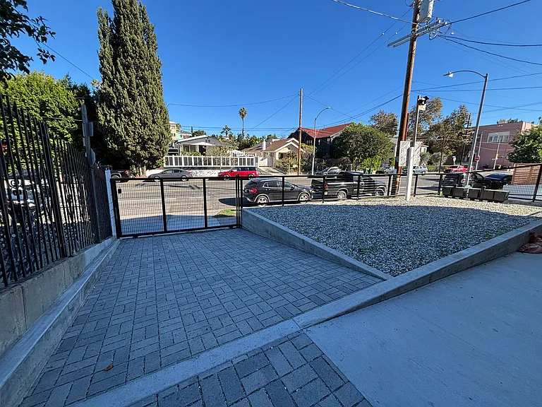 1818 Montana St #1818 — Photo 13