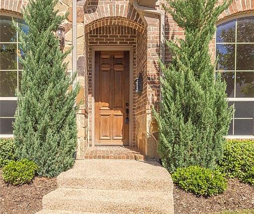 4th image of 2601 Case Castle Ct