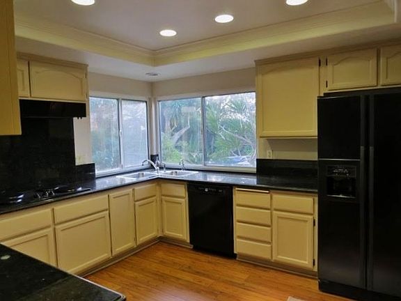 2nd image of 331 Punta Baja Dr