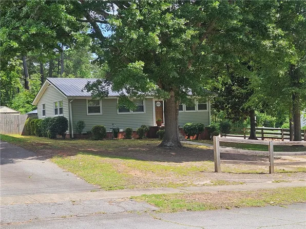 505 E A Ave, Easley, SC 29640