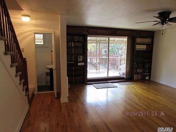 4th image of 7241 52nd Ave #2