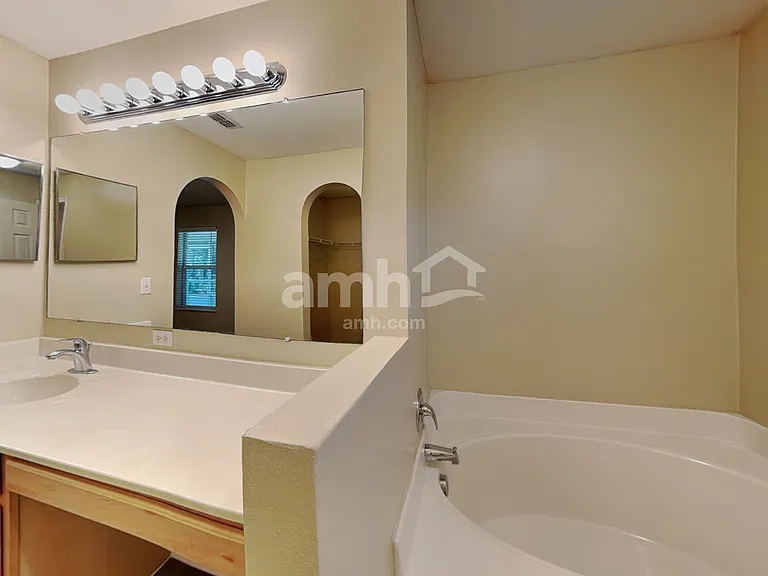 7187 Rutland Ct — Photo 12