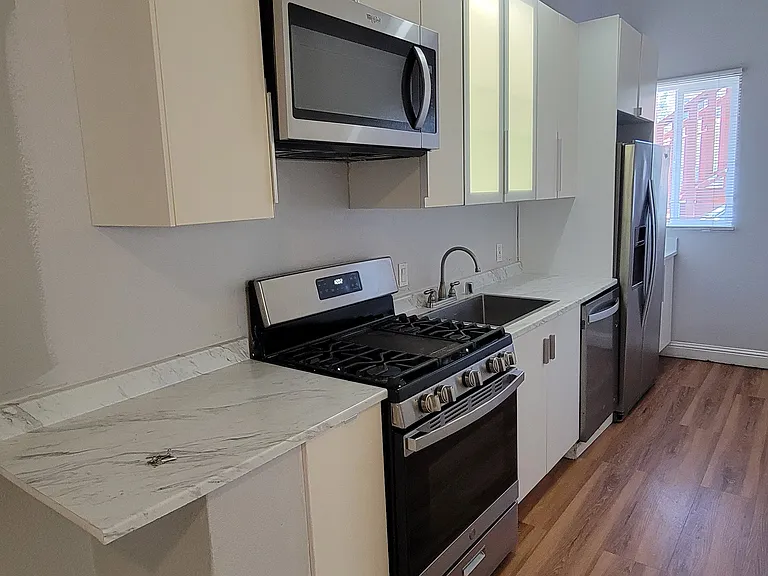 2575 Fruitvale Ave #3 — Photo 7