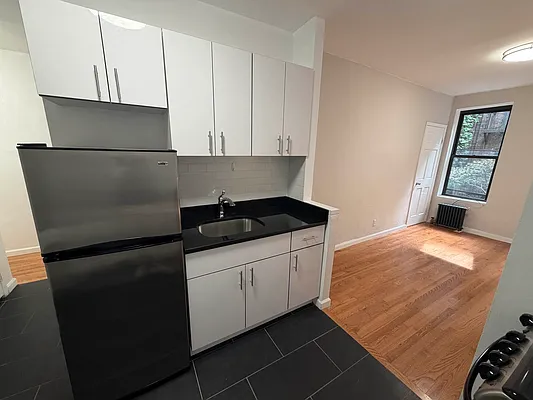 Kitchen, photo 2