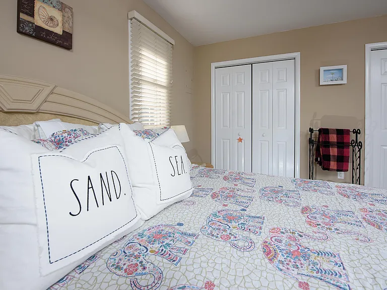 7 S Franklin Ave #7 — Photo 10