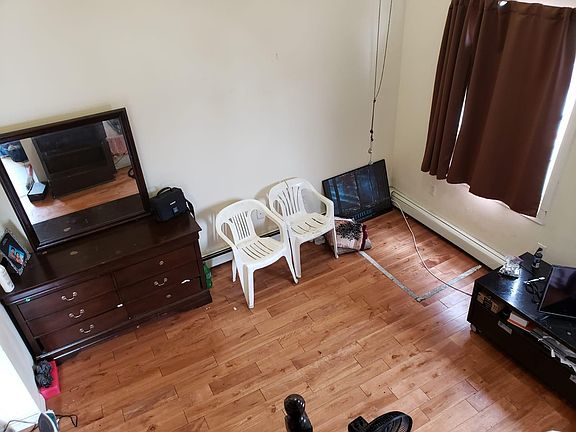 2nd image of 44 Logan Ave #2