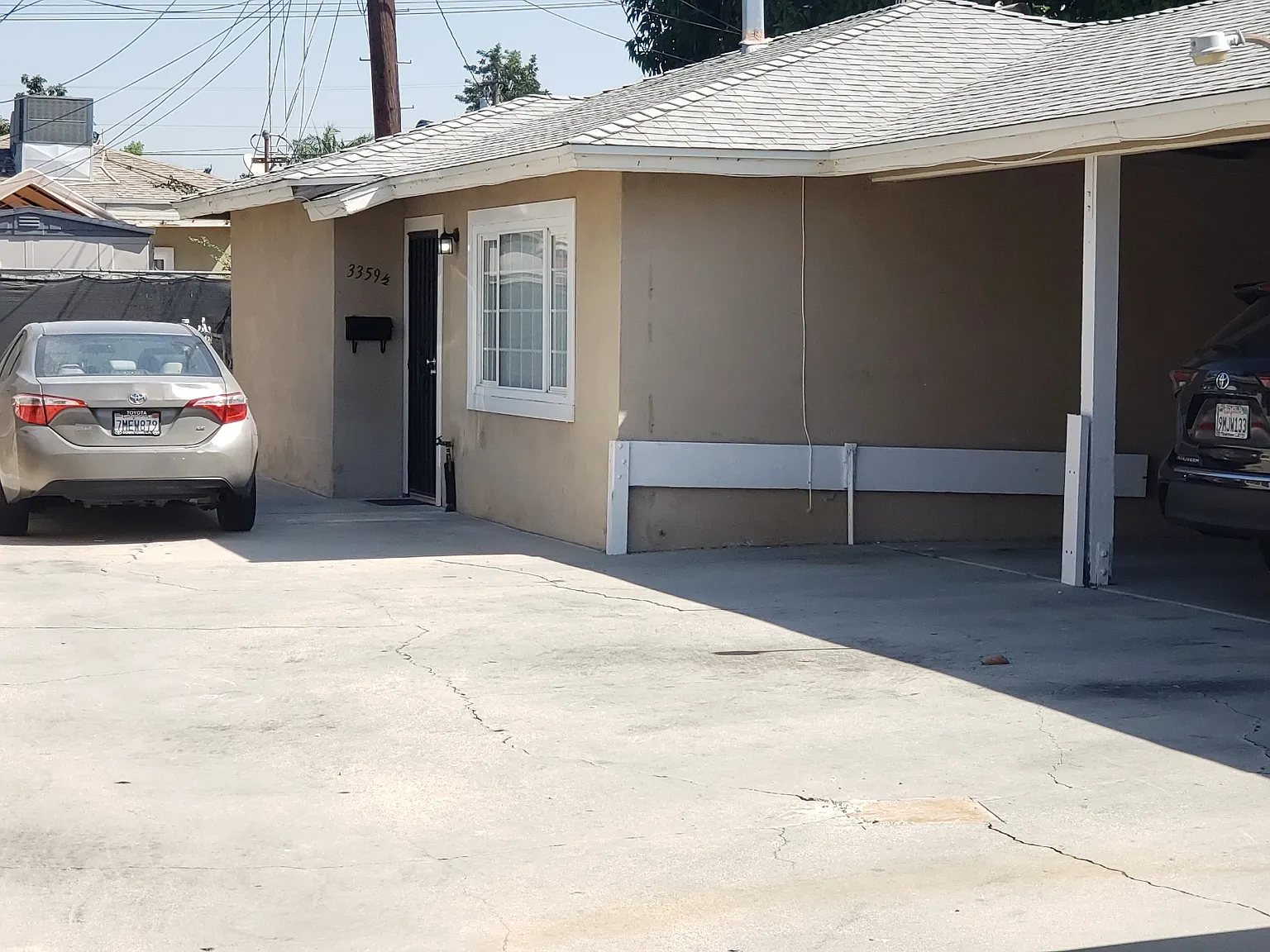 2 bed, 825 sqft, $2,400 — Photo 2