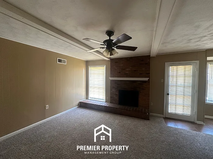 5337 Yale Rd — Photo 10