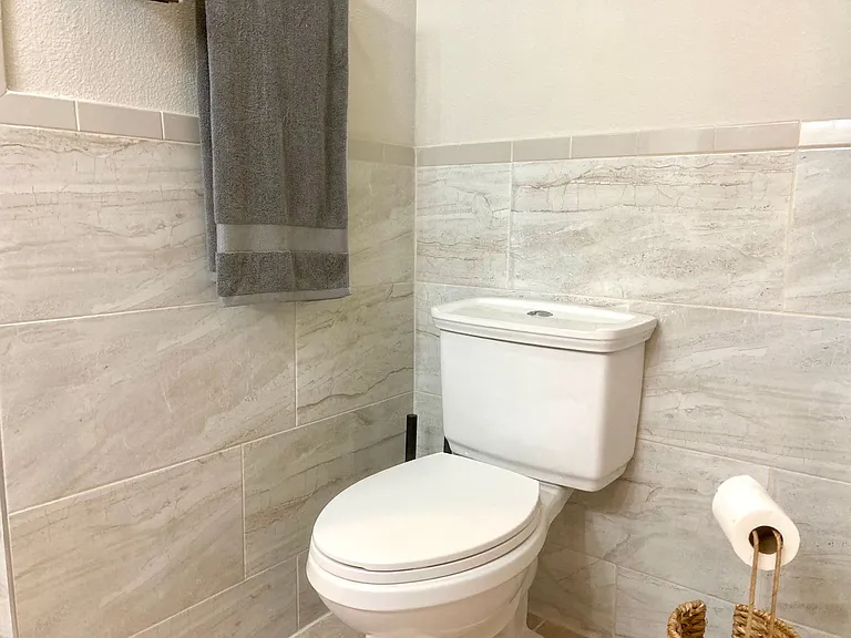 11449 W Bayshore Dr — Photo 27