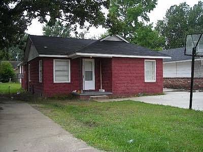 2nd image of 3704 W Short 13th Ave