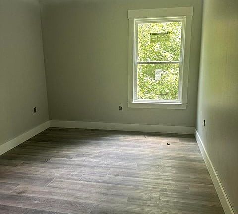 5th image of 3002 Henderson Ave NW