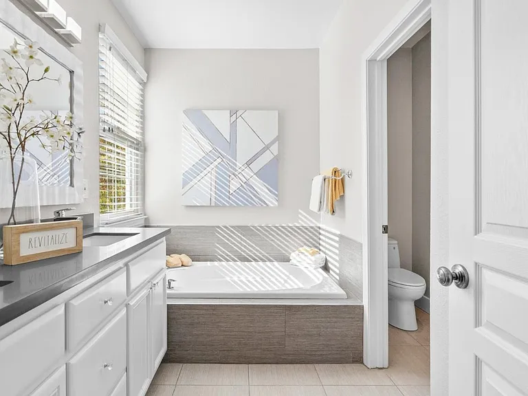 Laird Cir — Photo 17