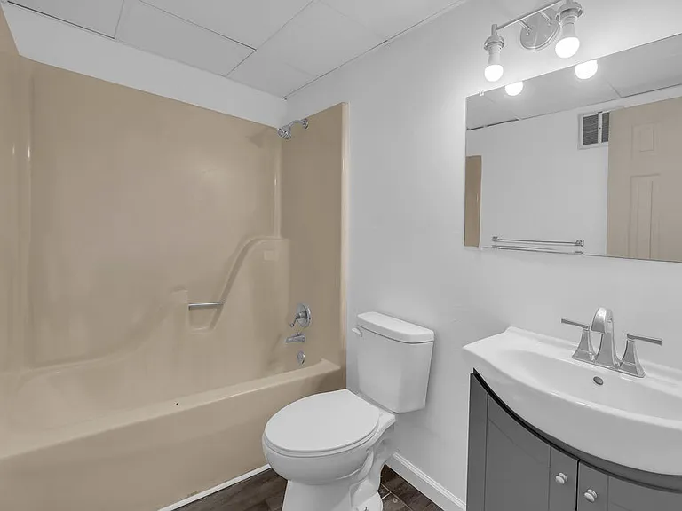 210 Kiick St #1 — Photo 27