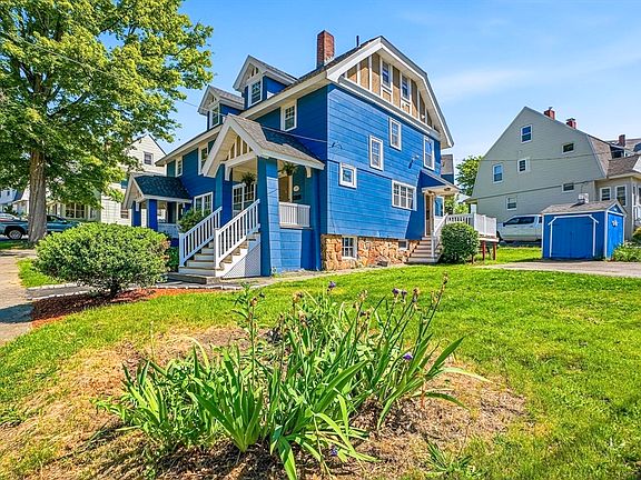 3rd image of 14 Oak St #14