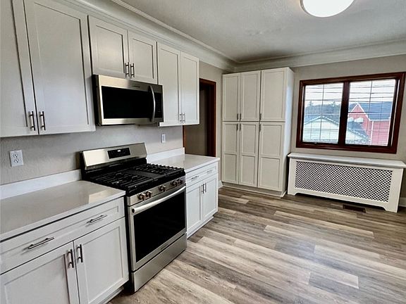 2nd image of 4499 Mount Royal Blvd