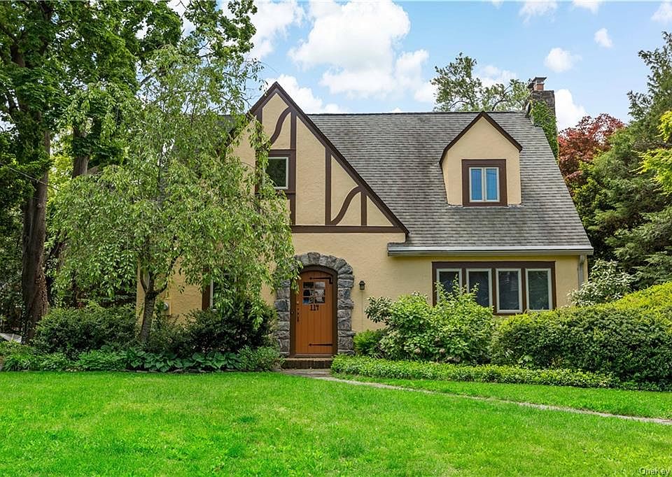 1st image of 114 Palmer Ave