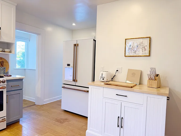 426 E Valerio St — Photo 10