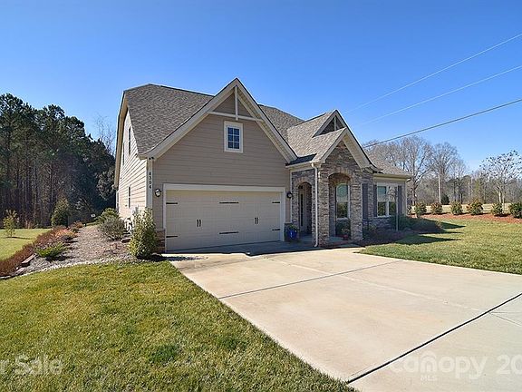 3rd image of 8304 Lake Harmony Dr