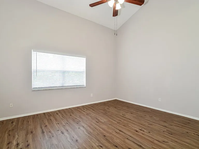 11184 Cypress Leaf Dr — Photo 11