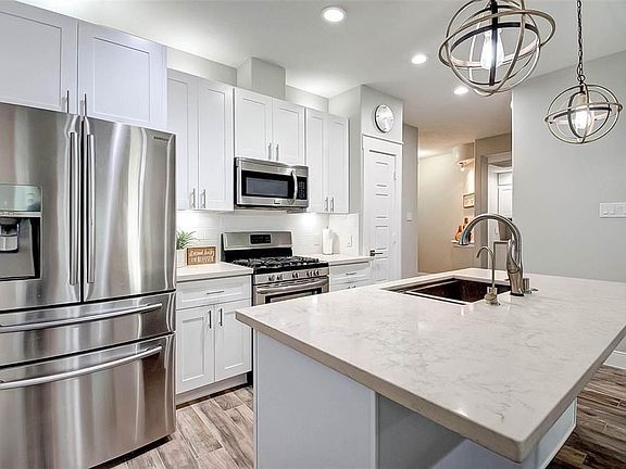 2nd image of 19218 Sagebrush Valley Ln