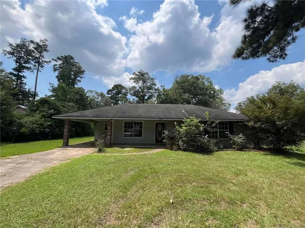 132 Nalley Dr, Pineville, LA 71360