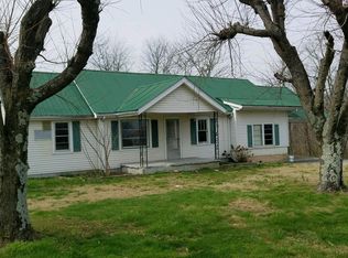 9105 Old Highway 52, Westmoreland, TN 37186