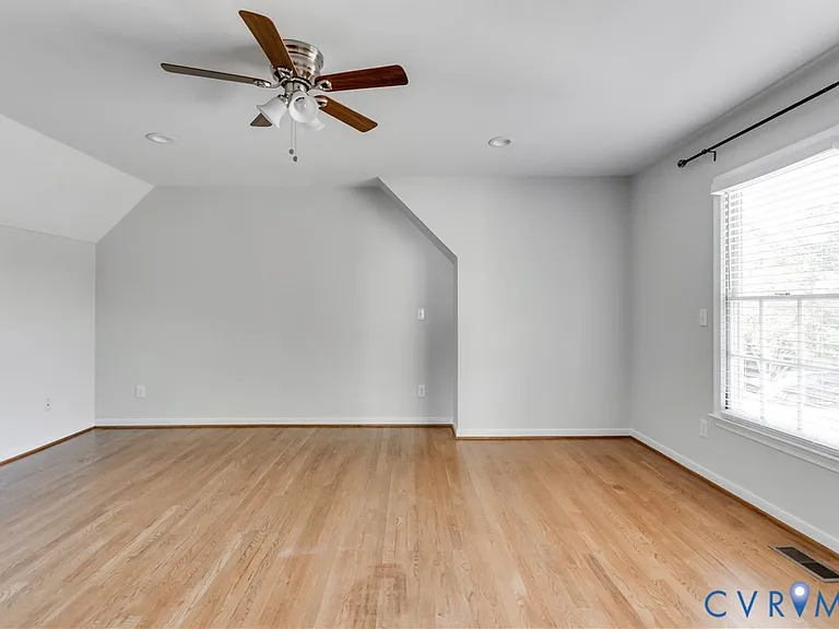 5318 Monument Ave — Photo 30
