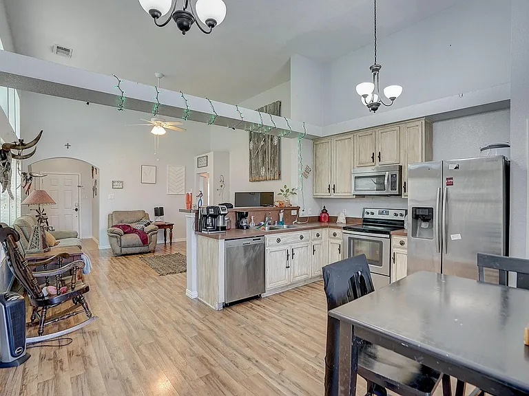 8801 Stewart St — Photo 22