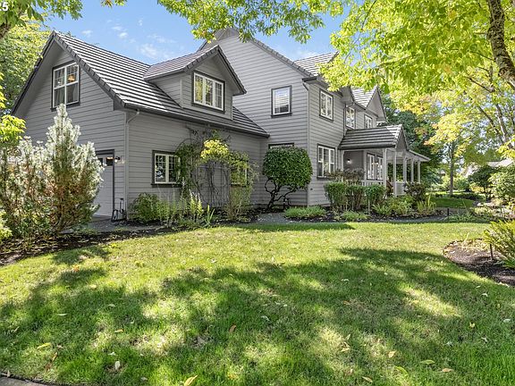 2nd image of 2709 Riverwalk Loop