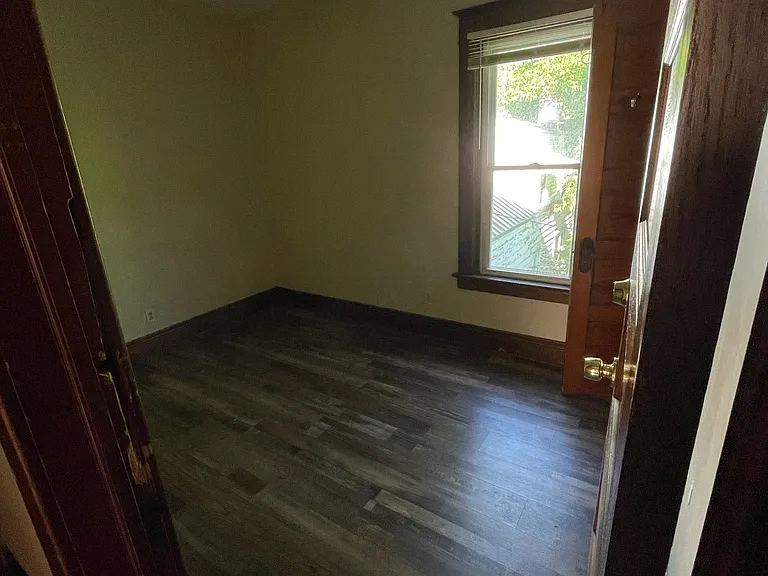 145 Minnesota Ave — Photo 7