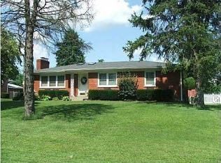 1901 Addington Ave, Hurstbourne Acres, KY 40220