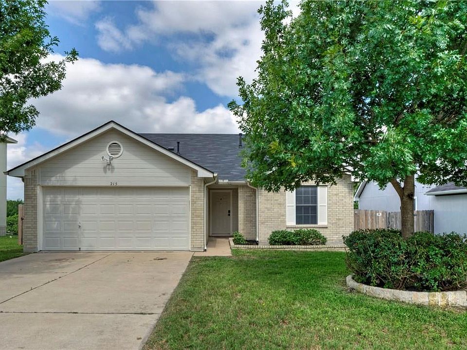 1st image of 215 Estate Dr