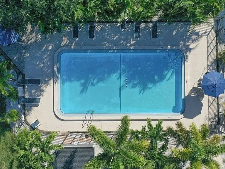 Pool and Sun Deck