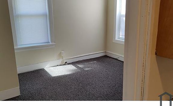 5th image of 5764 Vivian Ave Floor 2