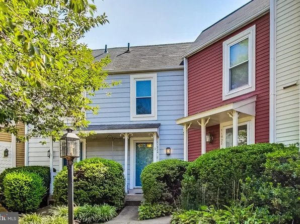 11924 Redtree Way, Reston, VA 20194