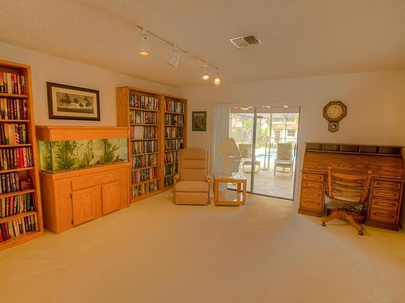 4th image of 6435 Butternut Dr