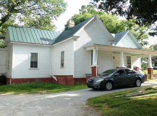 326 3rd Ave, Danville, VA 24540