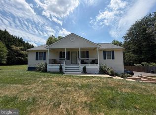 465 Spotted Tavern Rd, Fredericksburg, VA 22406