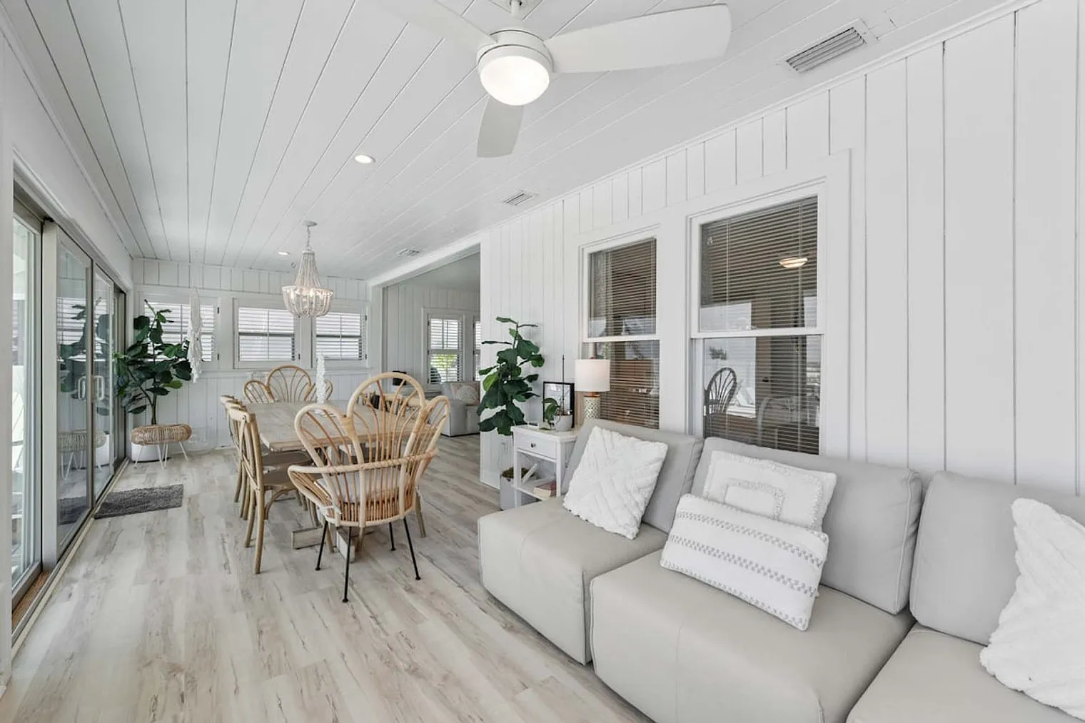 4 bed, 4.0 bath, 1689 sqft, $33,903 — Photo 3