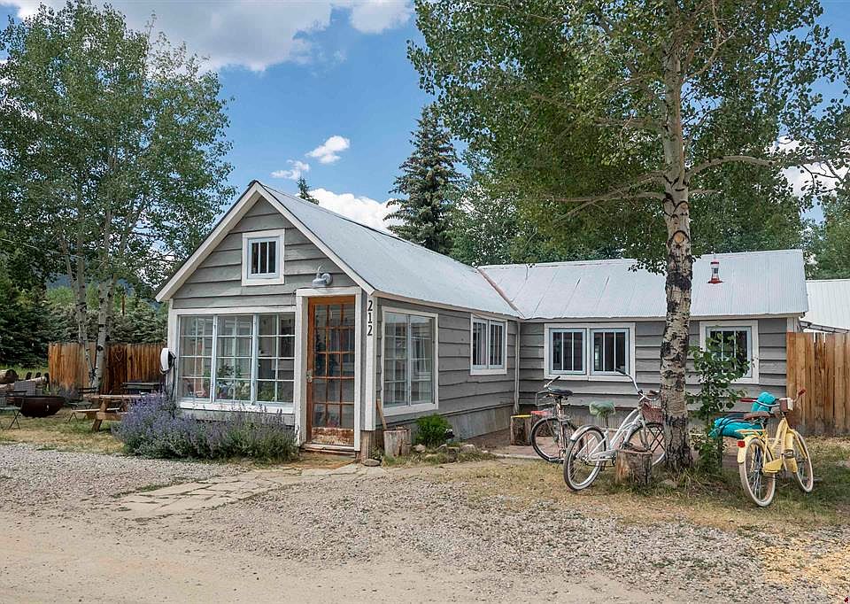 1st image of 212 Teocalli Avenue