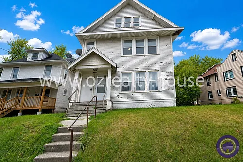 3241 Cherry St Photo 1