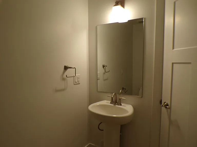 475 Huckleberry Ln — Photo 12