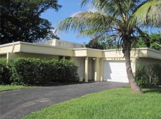 4805 Queen Palm Ln, Tamarac, FL 33319